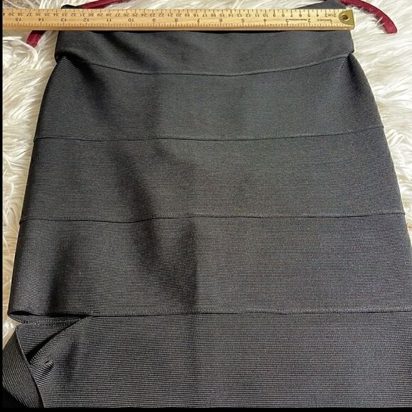Lolitta skirt womens size 2 Sophia cut out Midi Bandage BodyCon Black Pencil - Picture 6 of 9